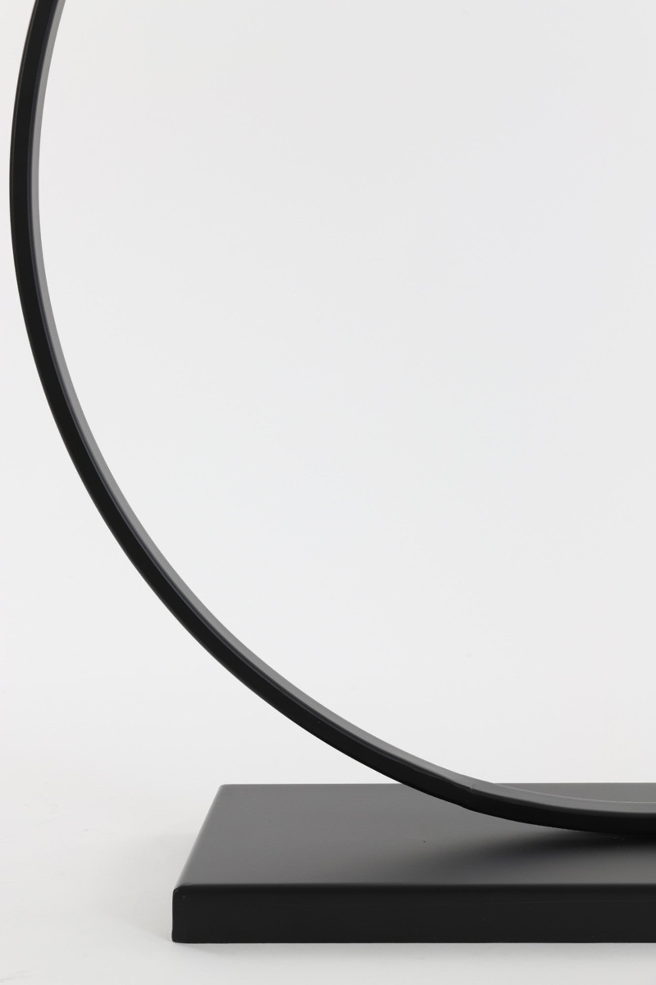 zwarte-ronde-lampenvoet-light-living-liva-variant-image8