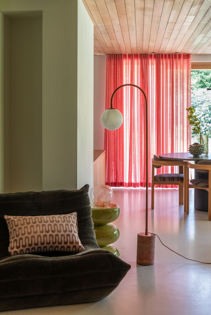 Prepracovaná hlinená travertínová podlahová lampa It's About RoMi Tivoli – obrázok 6