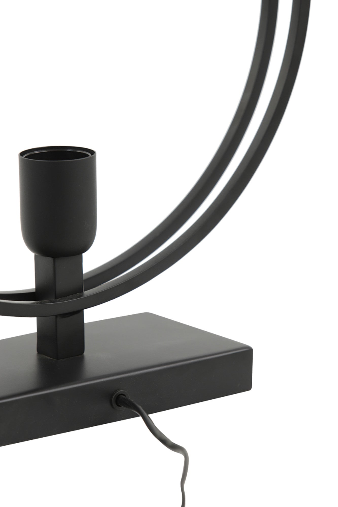 zwarte-metalen-tafellamp-light-living-rudra-variant-image8