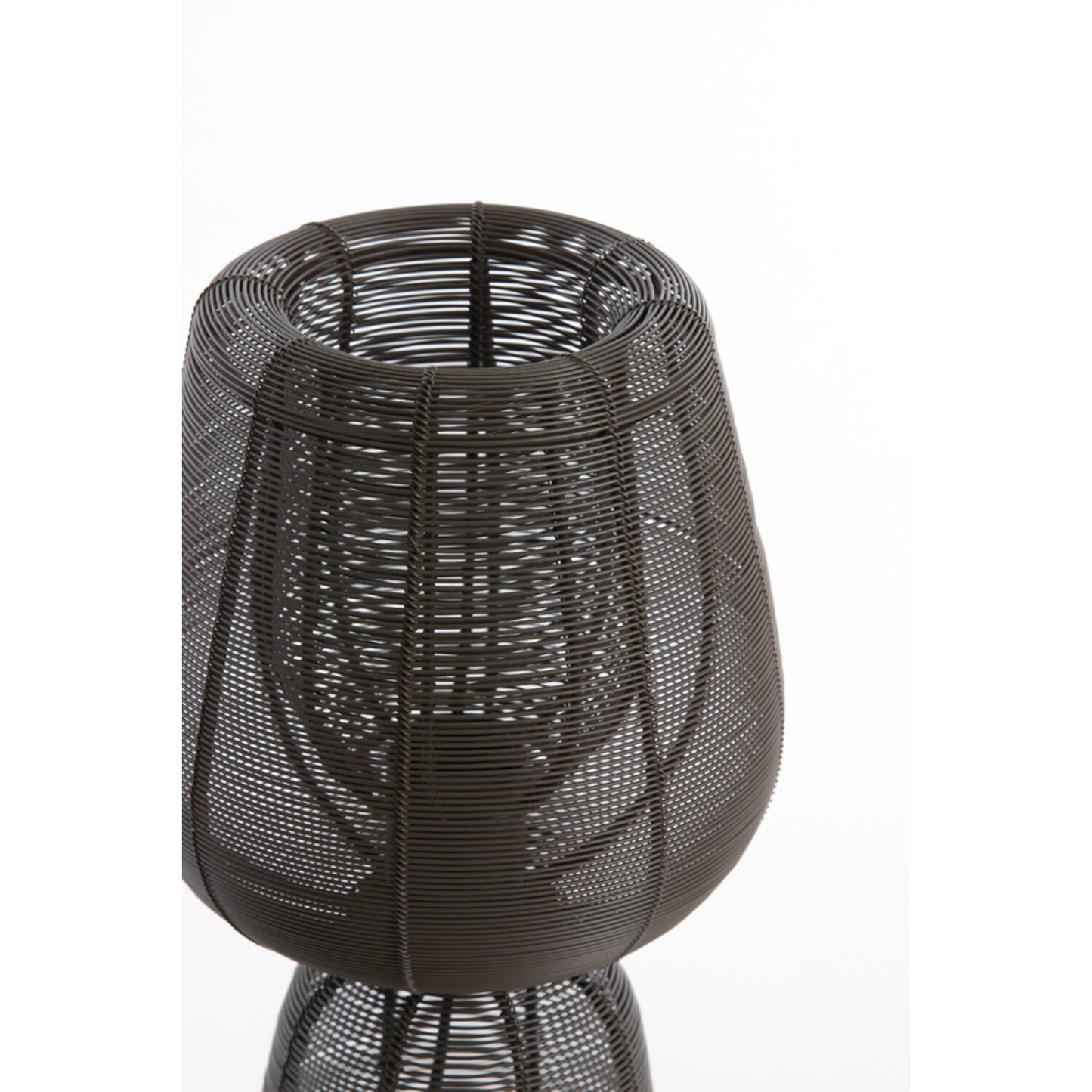 ronde-zwarte-rieten-tafellamp-light-living-aboso-variant-image1