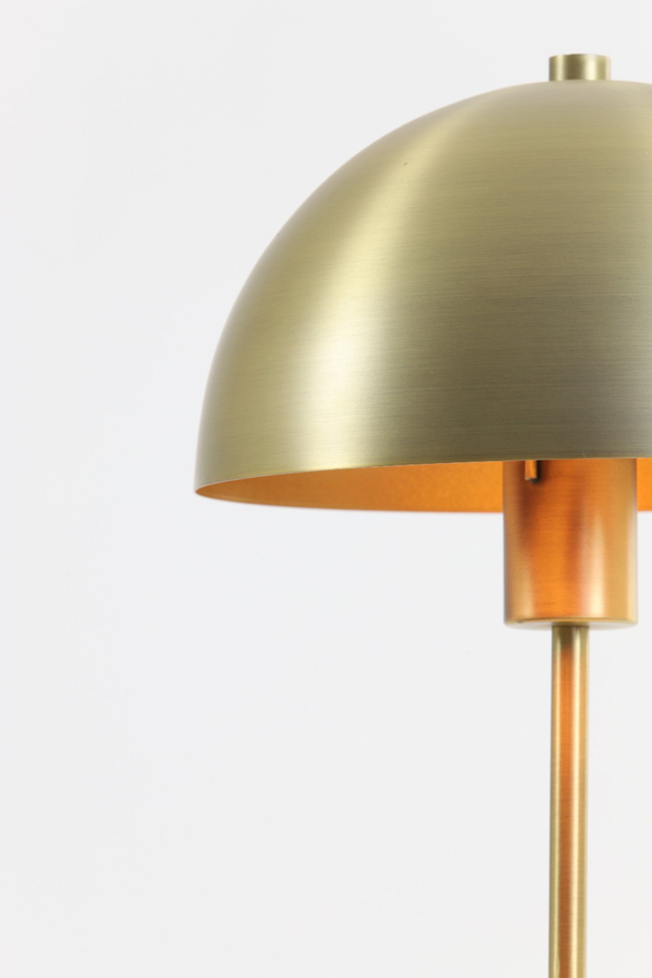 messing-tafellamp-paddenstoel-vorm-light-living-merel-variant-image7