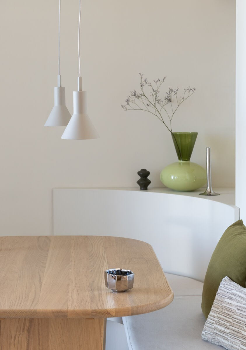 Lampada a sospensione in metallo color sabbia elegante It's About RoMi Stavanger – immagine 10