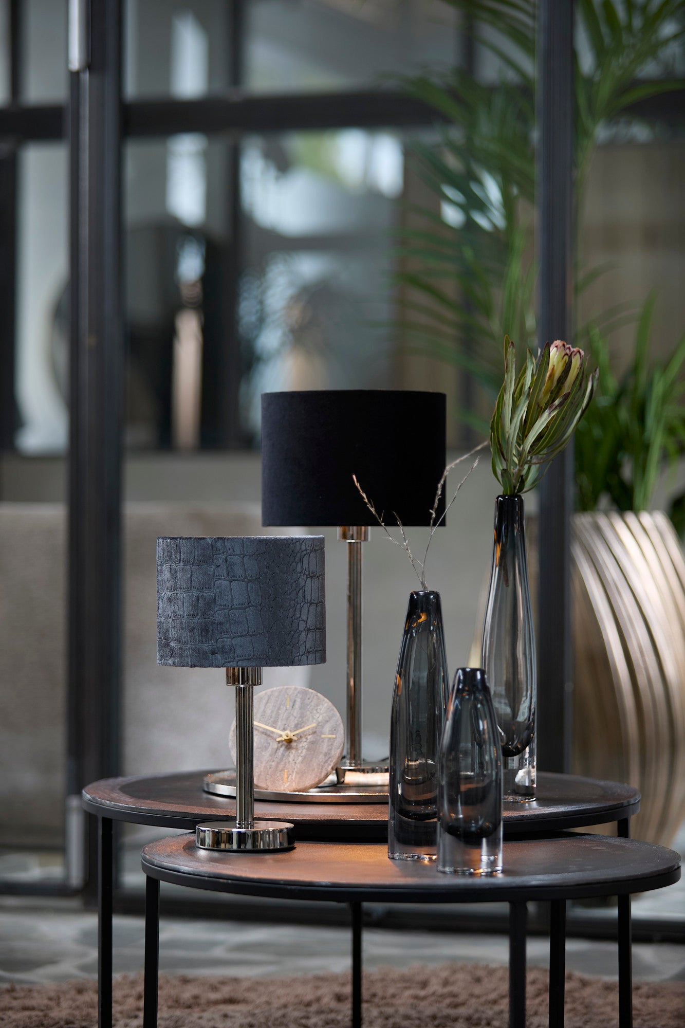 zwarte-cilindervormige-lampenkap-in-stijl-light-living-velours-variant-image4