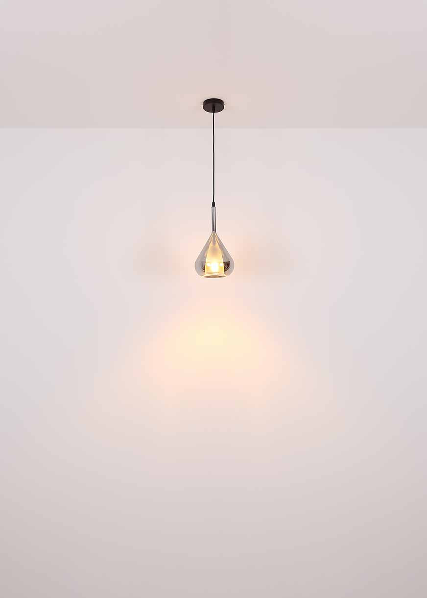 zwarte-klassieke-hanglamp-metaal-globo-geeky-variant-image4