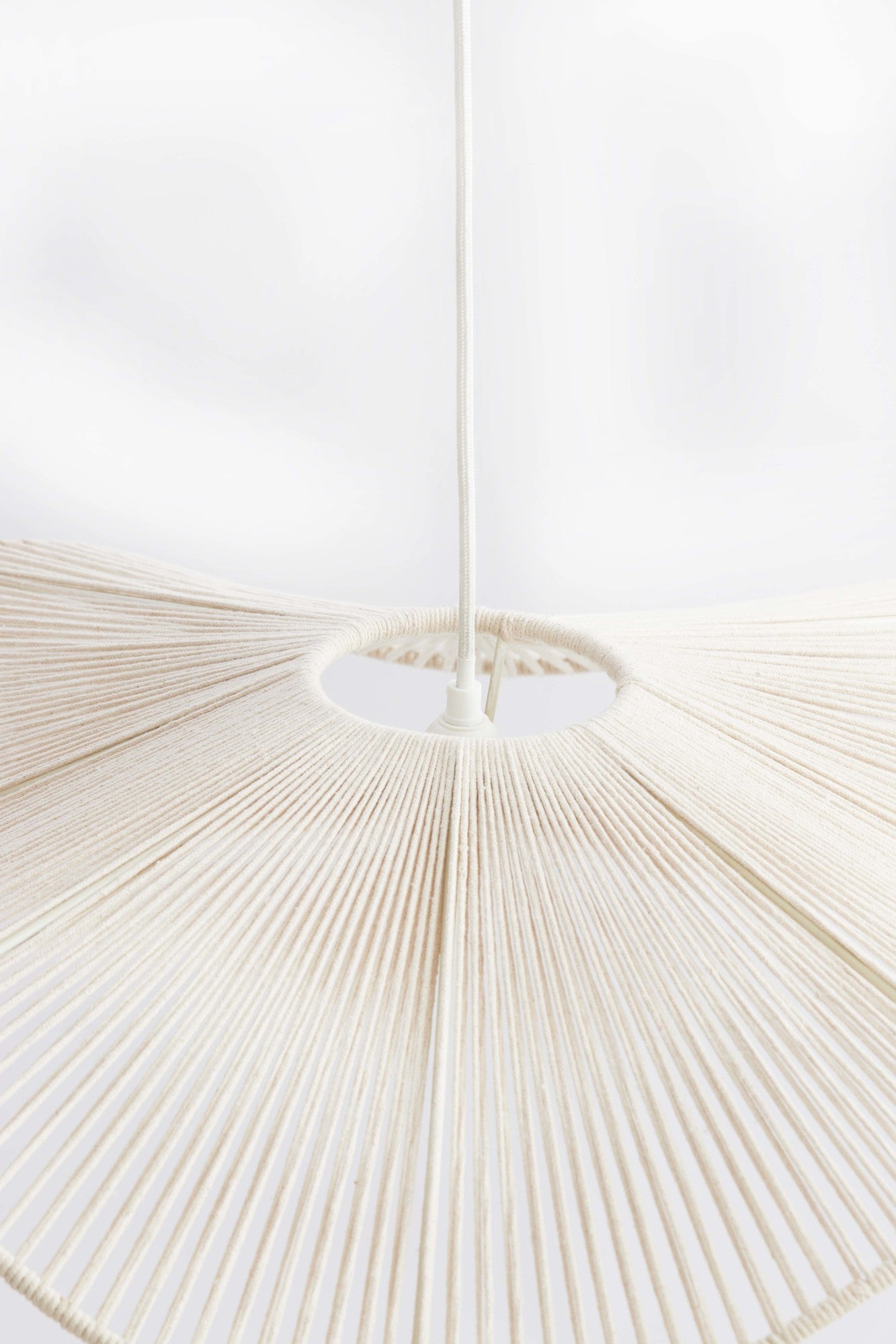 beige-organische-hanglamp-katoendraad-light-living-rafa-variant-image8