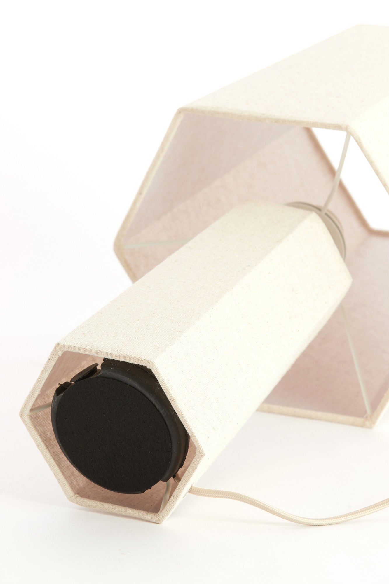 linnen-tafellamp-naturel-zacht-en-tijdloos-light-living-musabo-variant-image8