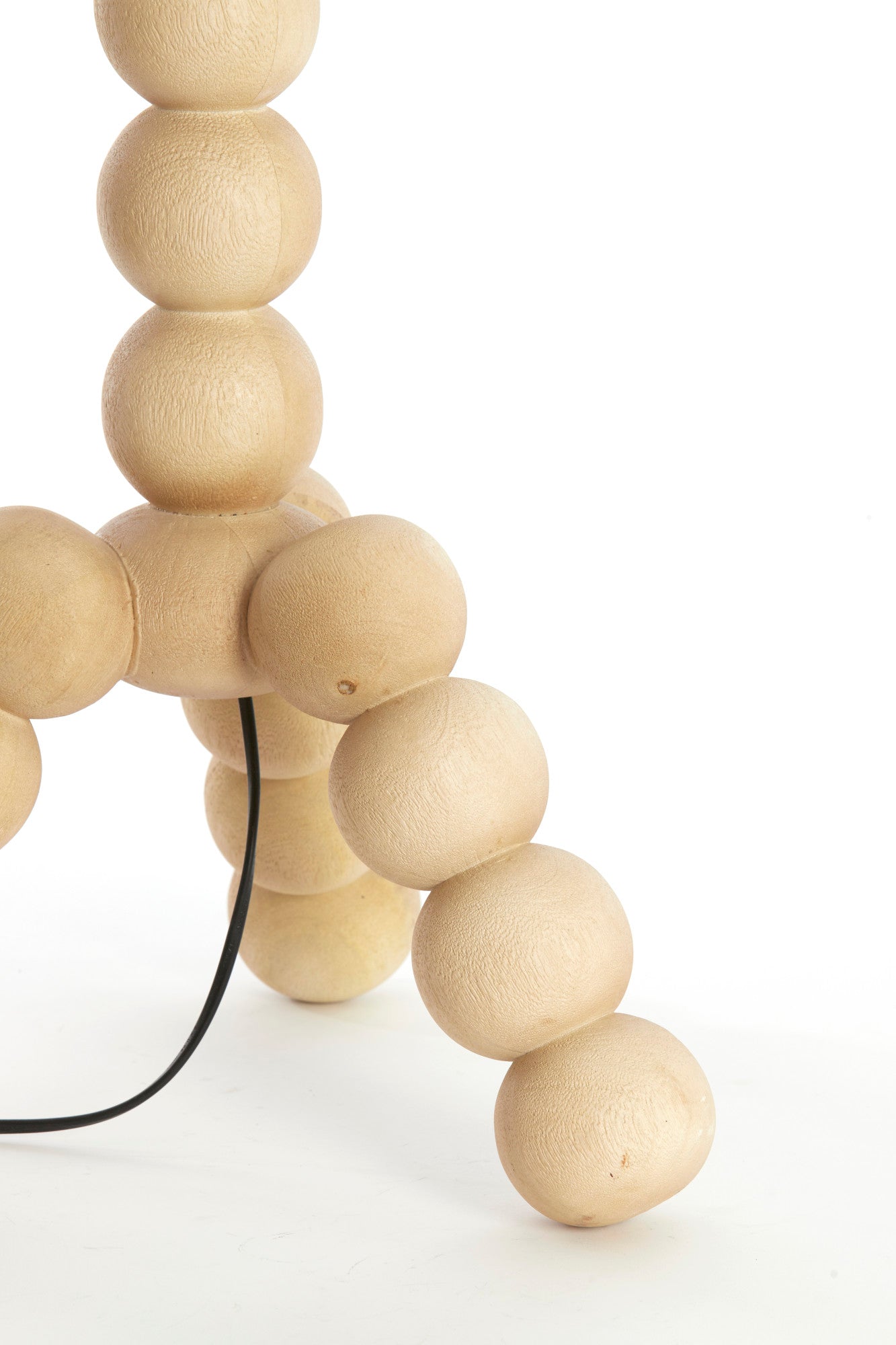 houten-kralen-lampenvoet-light-living-veglio-variant-image7