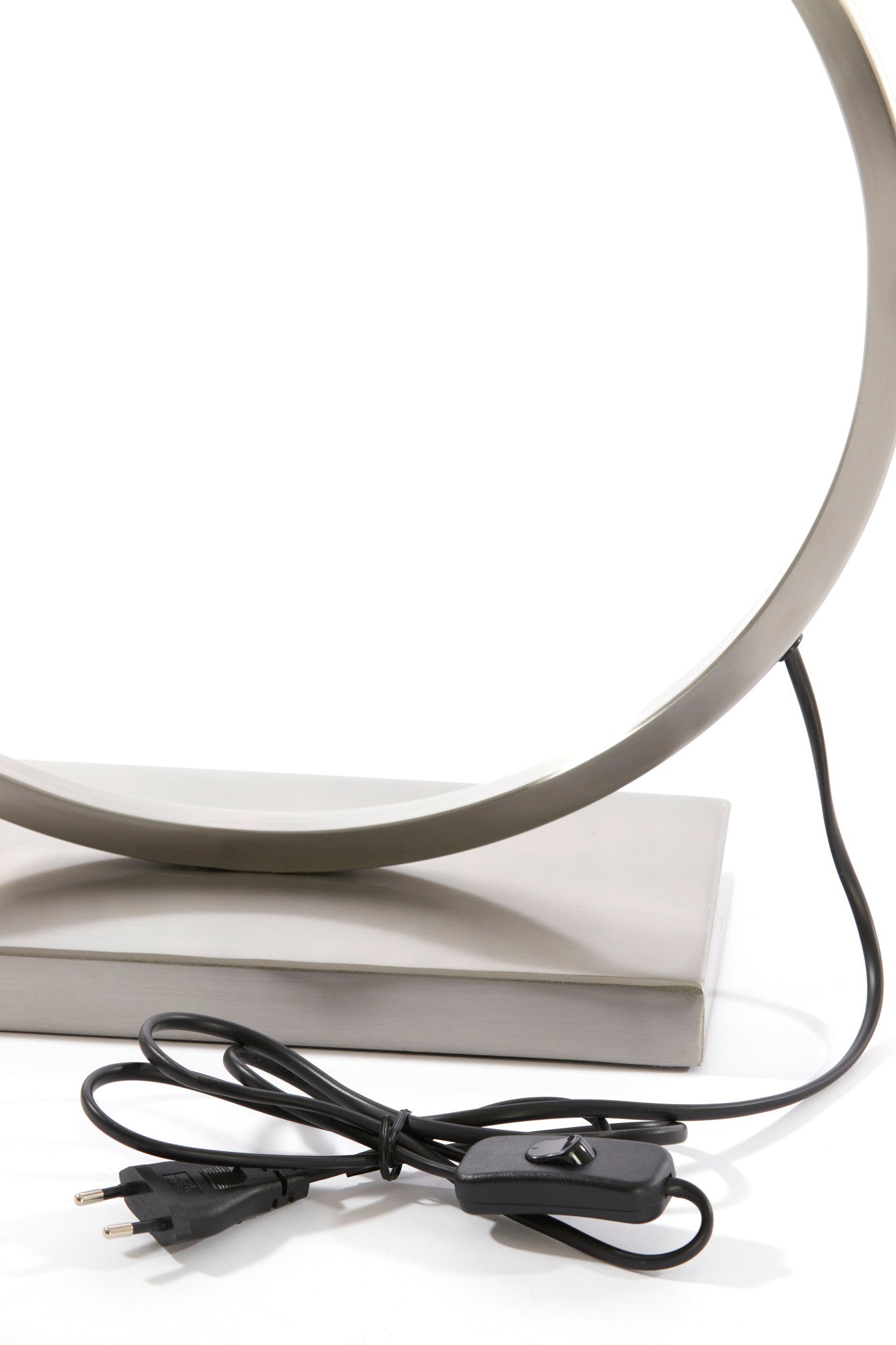 modern-metalen-lampenvoet-rond-light-living-liva-variant-image8