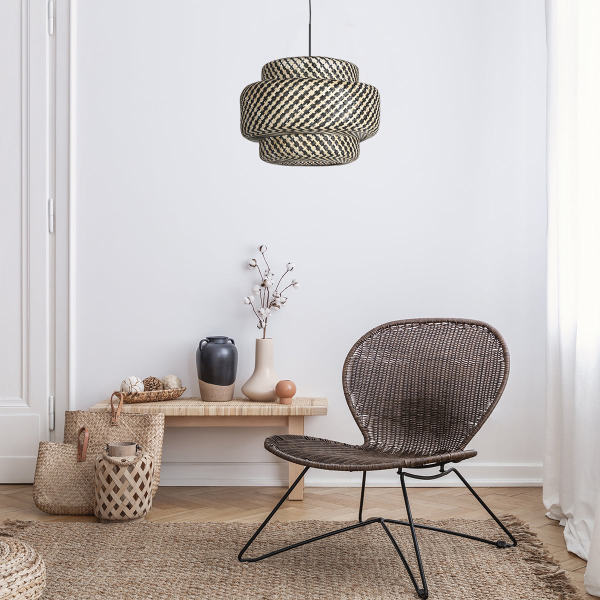 ronde-bamboe-hanglamp-met-open-lattenstructuur-steinhauer-sparkled-light-variant-image2