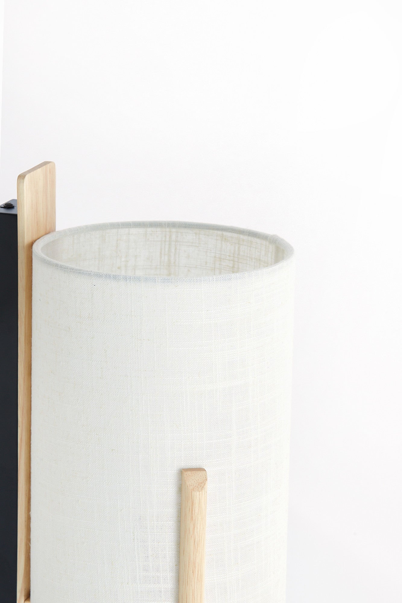 witte-lampenkap-in-cilinderdesign-light-living-litto-variant-image5