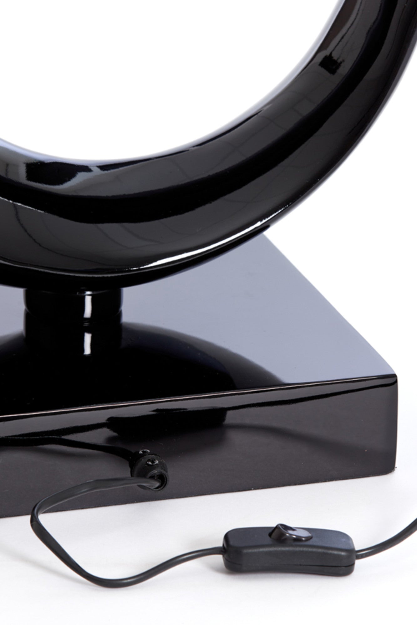 zwarte-tafellampvoet-modern-light-living-maan-variant-image8
