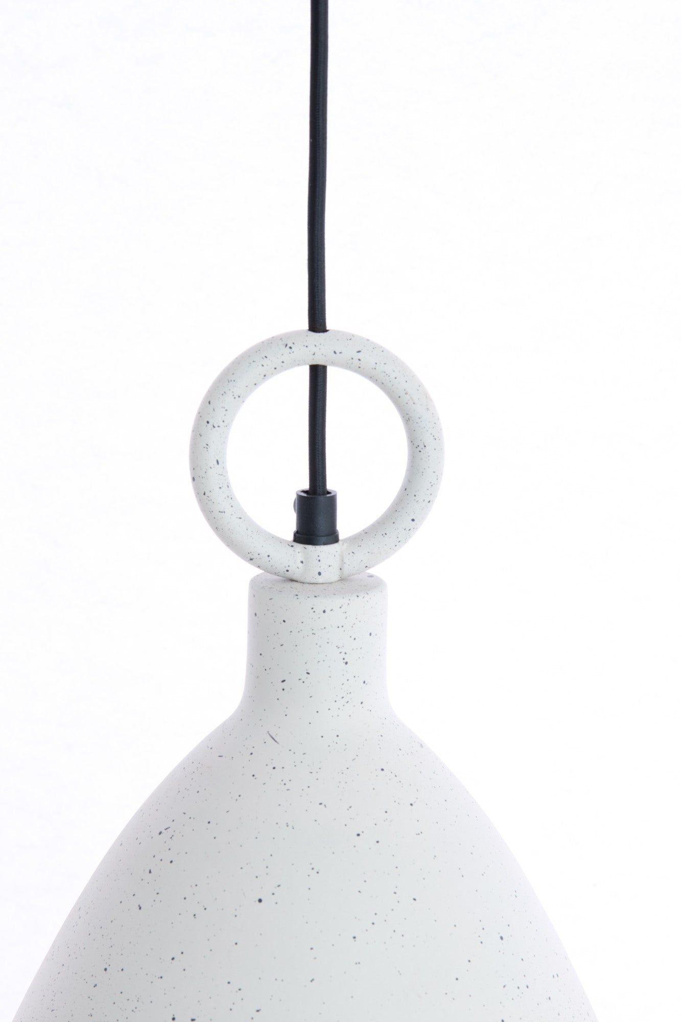 witte-hanglamp-met-metalen-ring-light-living-risari-variant-image6