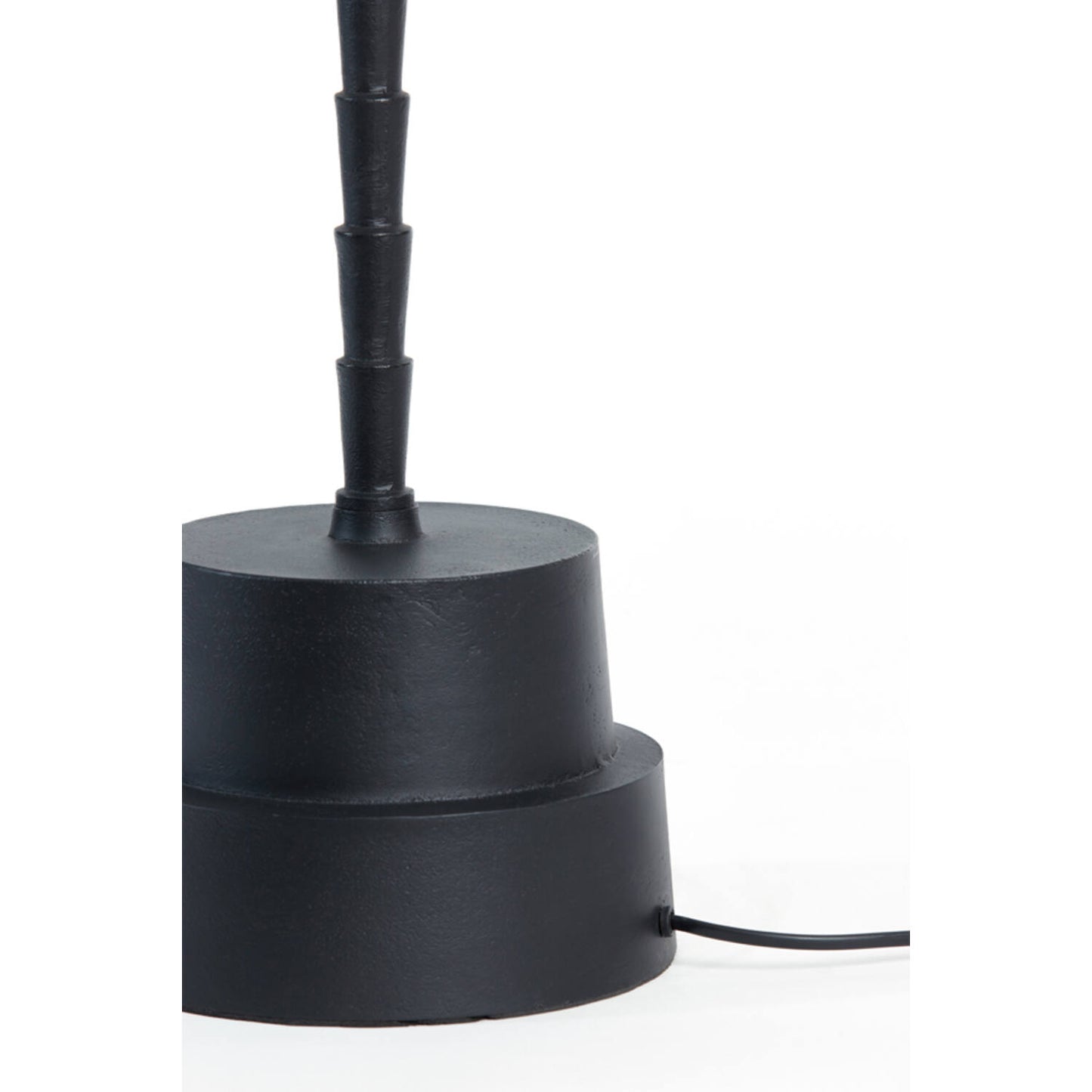 zwarte-lampenvoet-modern-ontwerp-light-living-jumeirah-variant-image1