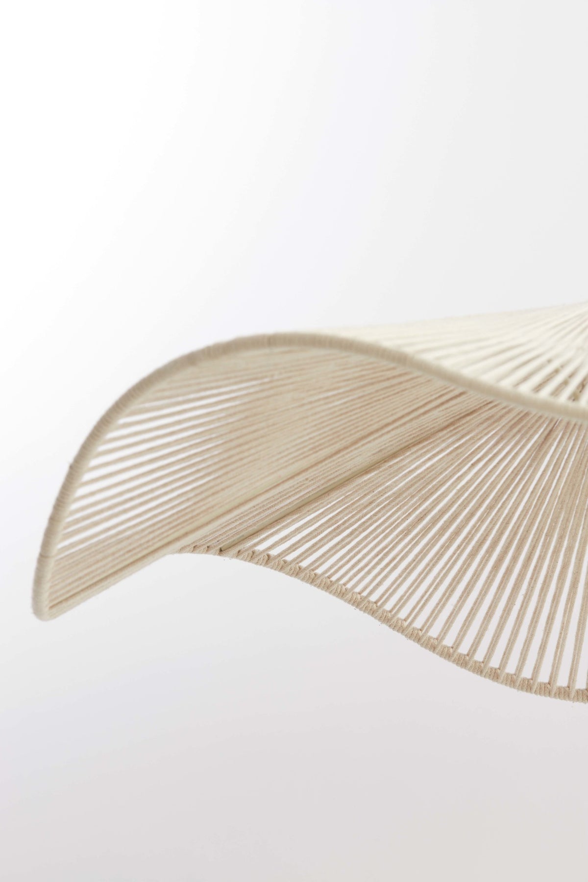 beige-organische-hanglamp-katoendraad-light-living-rafa-variant-image7