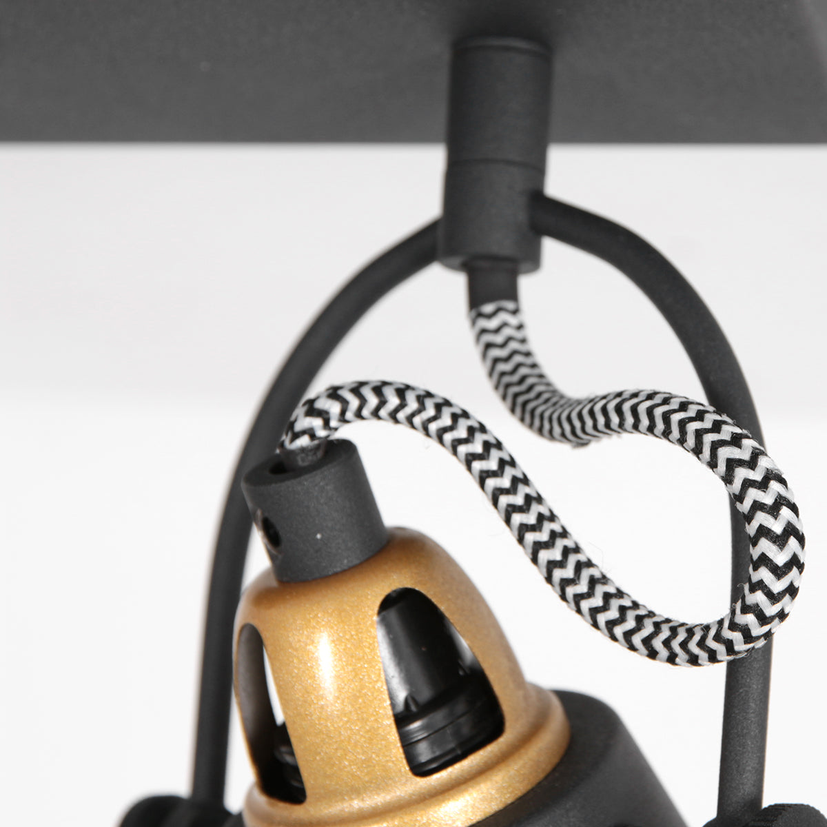 zwarte-industriele-tweelichts-verstelbare-wandlamp-mexlite-nove-variant-image12