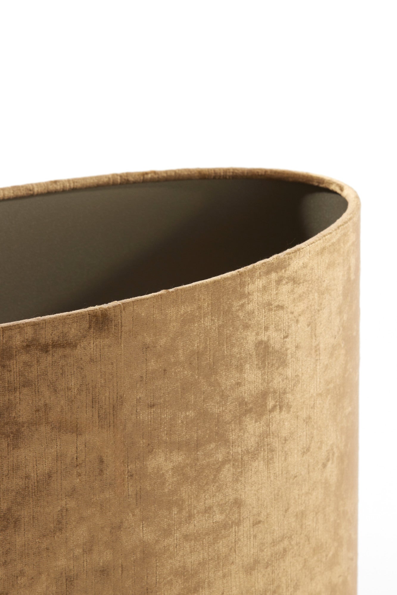 gouden-cilindervormige-lampenkap-in-stijl-light-living-gemstone-variant-image7