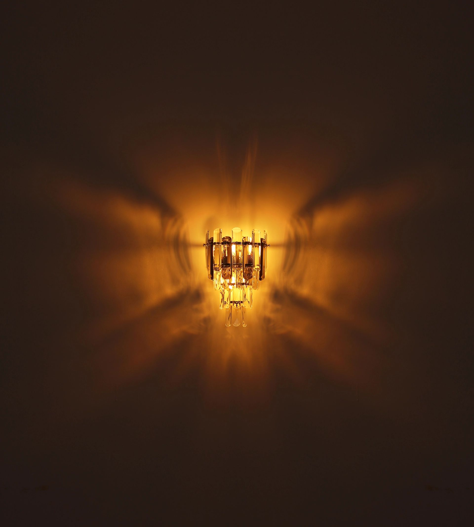 verfijnde-wandlamp-met-kristal-en-chroom-orgina-variant-image4