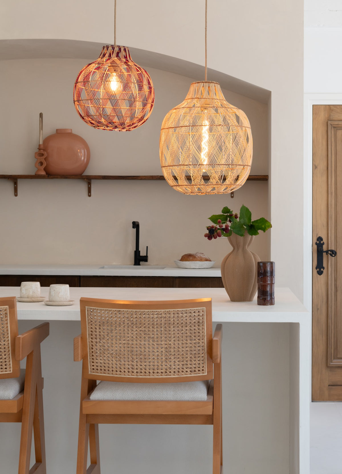 Grande lampada a sospensione in bambù color naturale GOOD&MOJO Mendoza – immagine 5