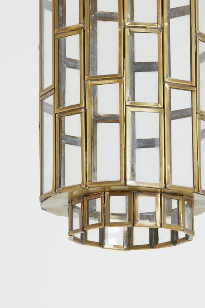 gouden-hanglamp-met-geometrisch-lantaarnontwerp-light-living-sostrene-variant-image7