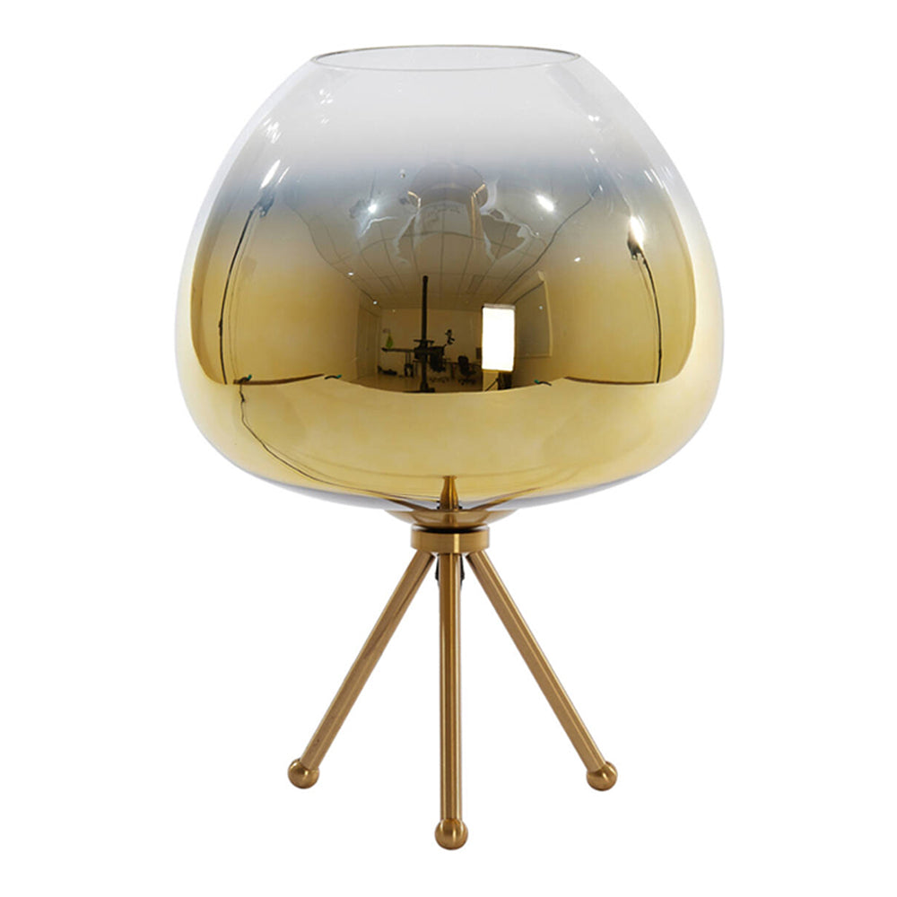 retro-gouden-tafellamp-op-driepoot-light-living-mayson-main-image