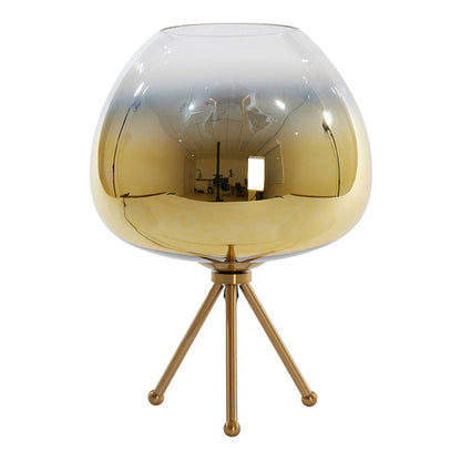 retro-gouden-tafellamp-op-driepoot-light-living-mayson-main-image