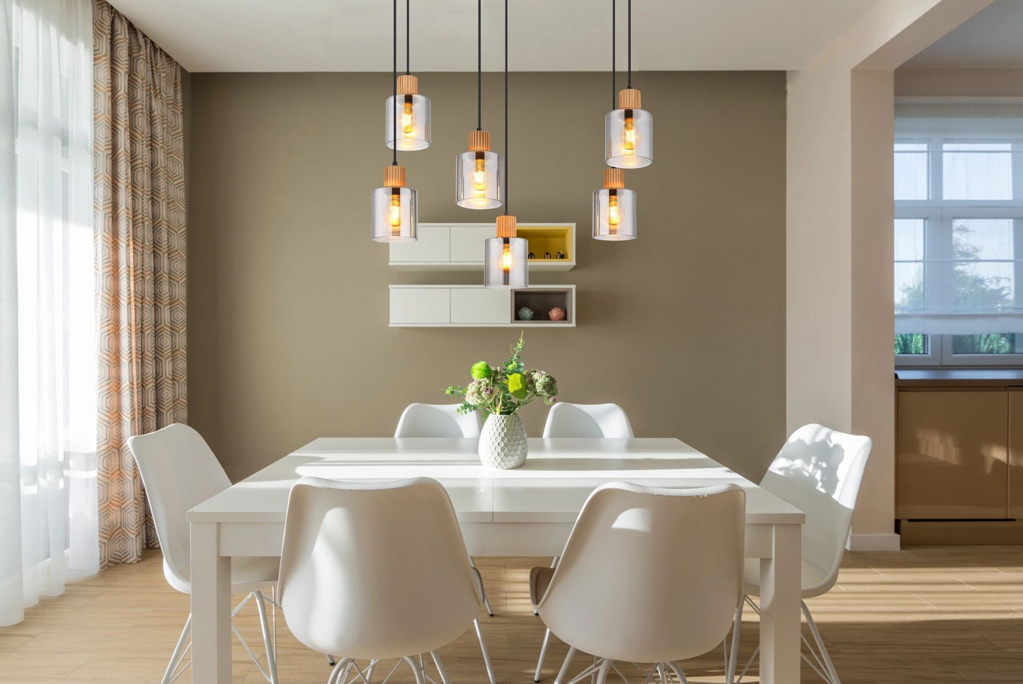 stijlvolle-hanglamp-met-glazen-hangers-en-hout-aleidis-variant-image3