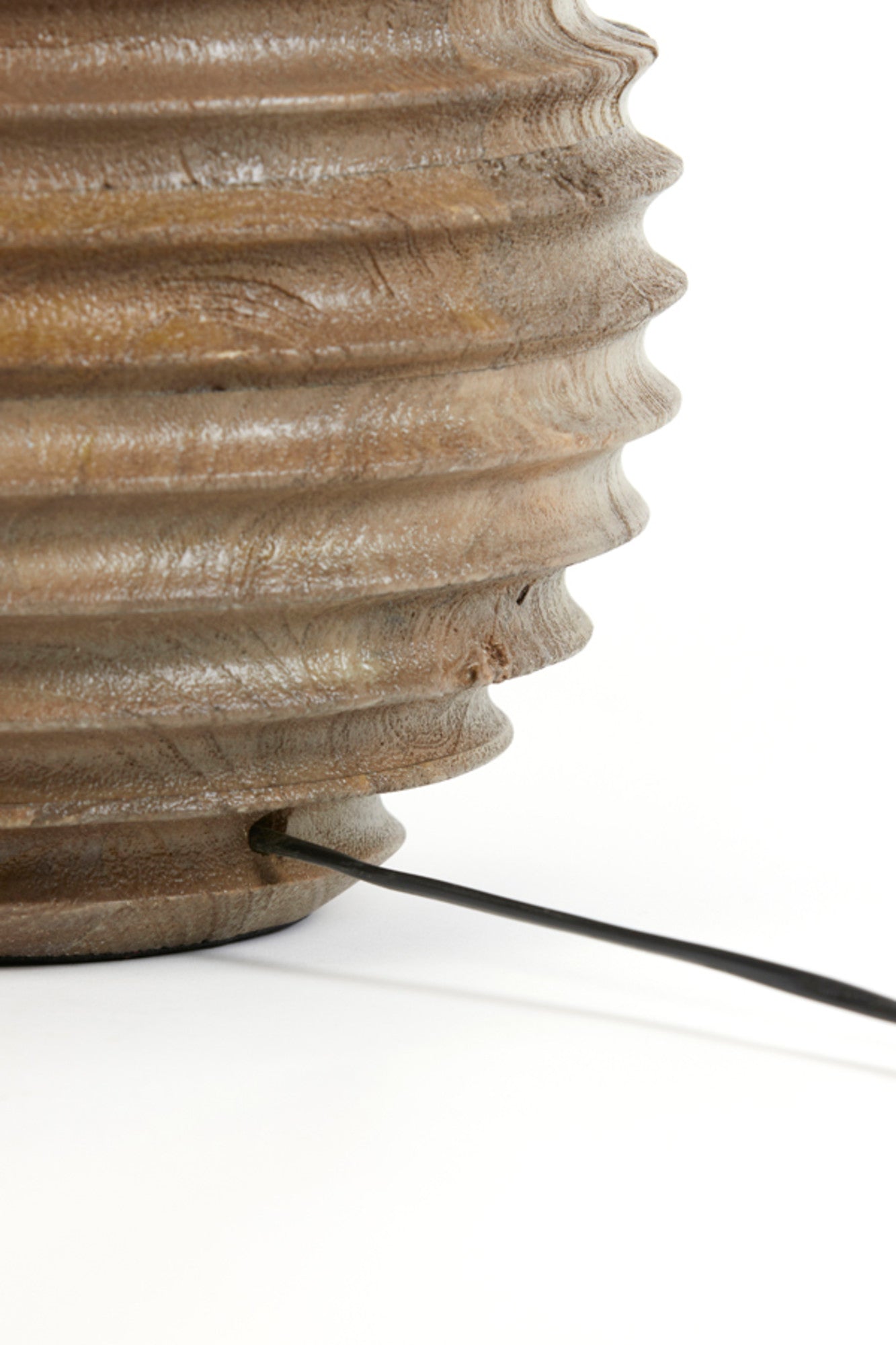 houten-lampvoet-ribbelpatroon-light-living-renzo-variant-image7