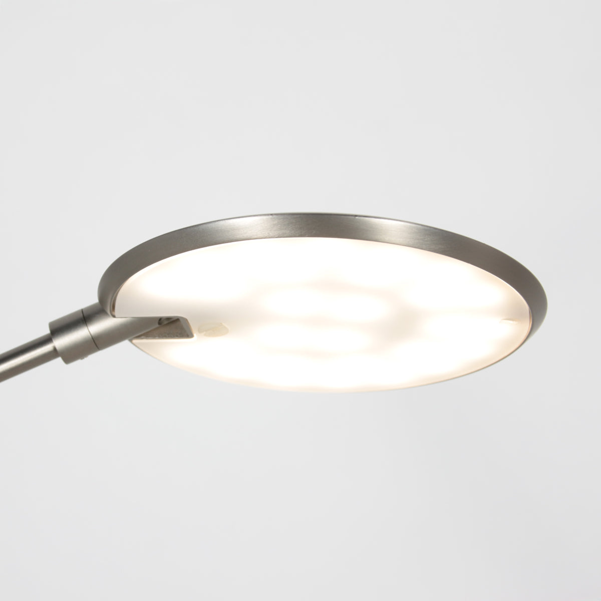 stalen-tafellamp-met-draaibare-kop-steinhauer-exclusive-zenith2-variant-image11