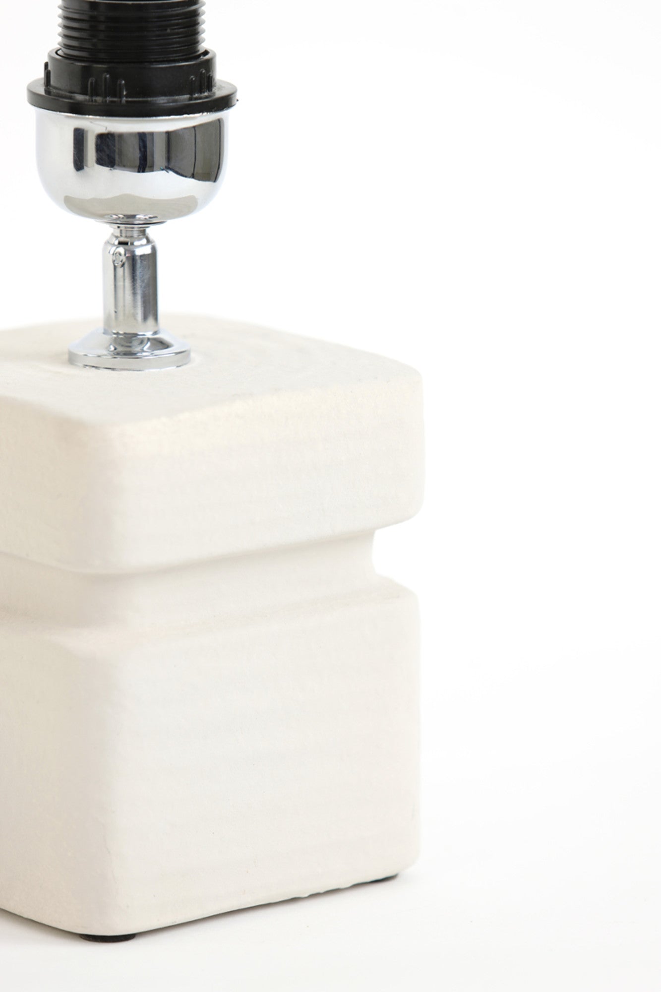 witte-lampenvoet-klassiek-light-living-amta-variant-image7