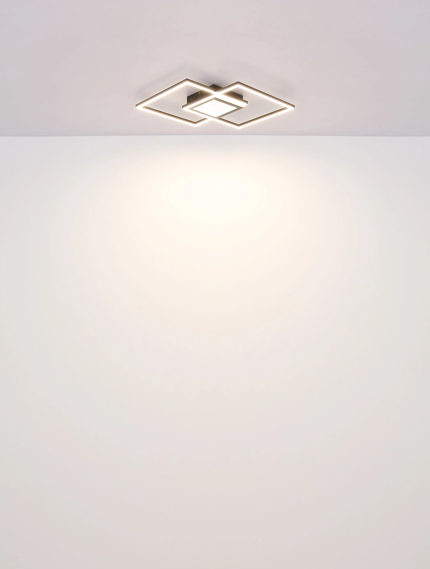 moderne-plafondlamp-met-uniek-ontwerp-en-afstandsbediening-saunders-variant-image9