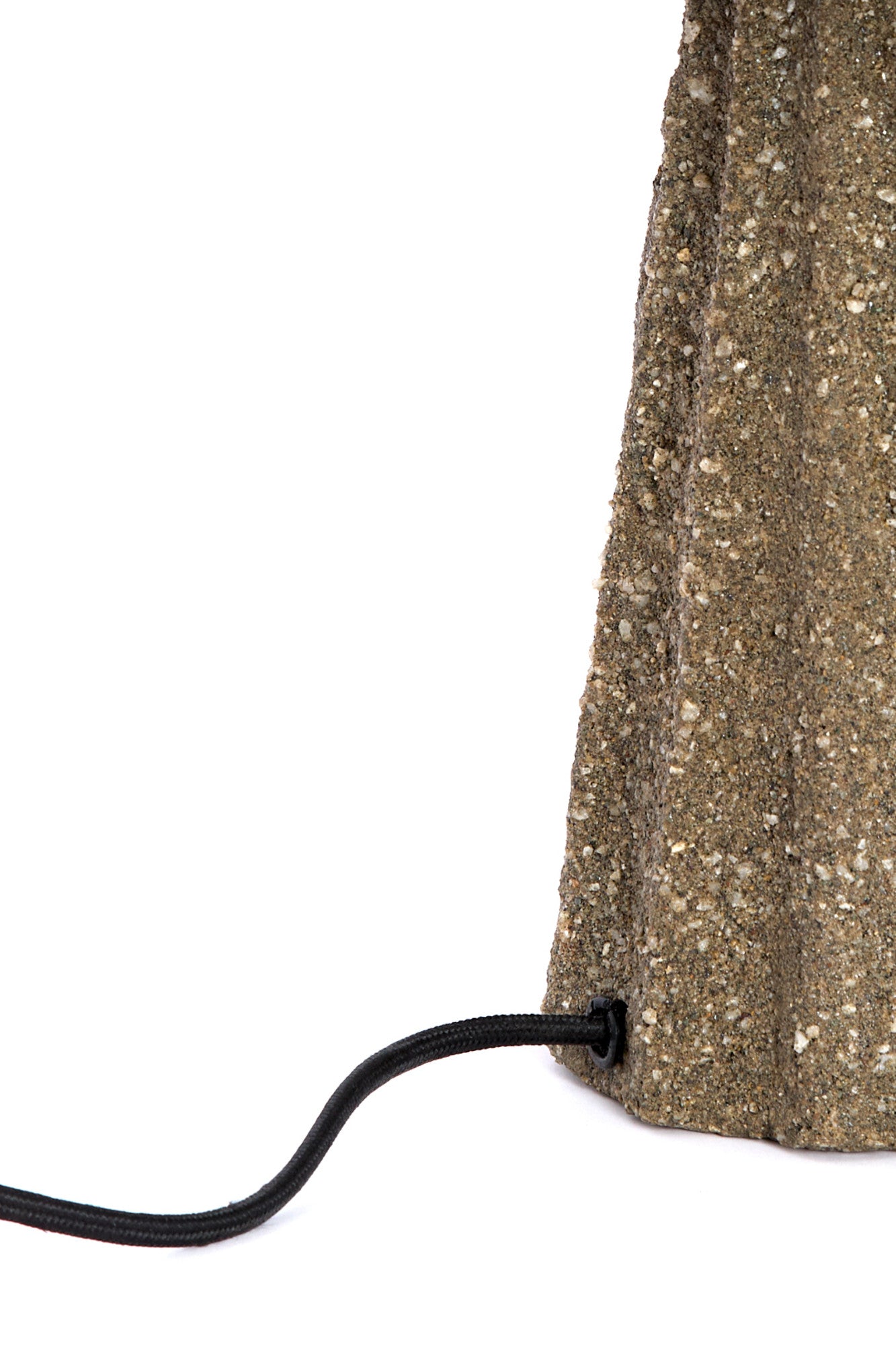 bruine-paddenstoelvormige-tafellamp-light-living-christio-variant-image5