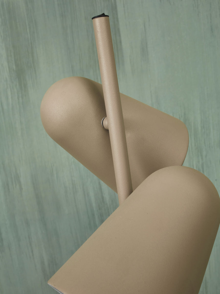 metalen-retro-vloerlamp-grijs-its-about-romi-salamanca-variant-image3