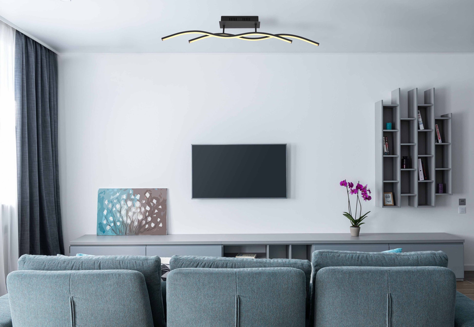 zwarte-plafondlamp-gebogen-spijlen-globo-marius-variant-image3