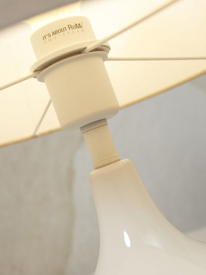 witte-metalen-katoenen-scandinavische-tafellamp-its-about-romi-reykjavik-variant-image2