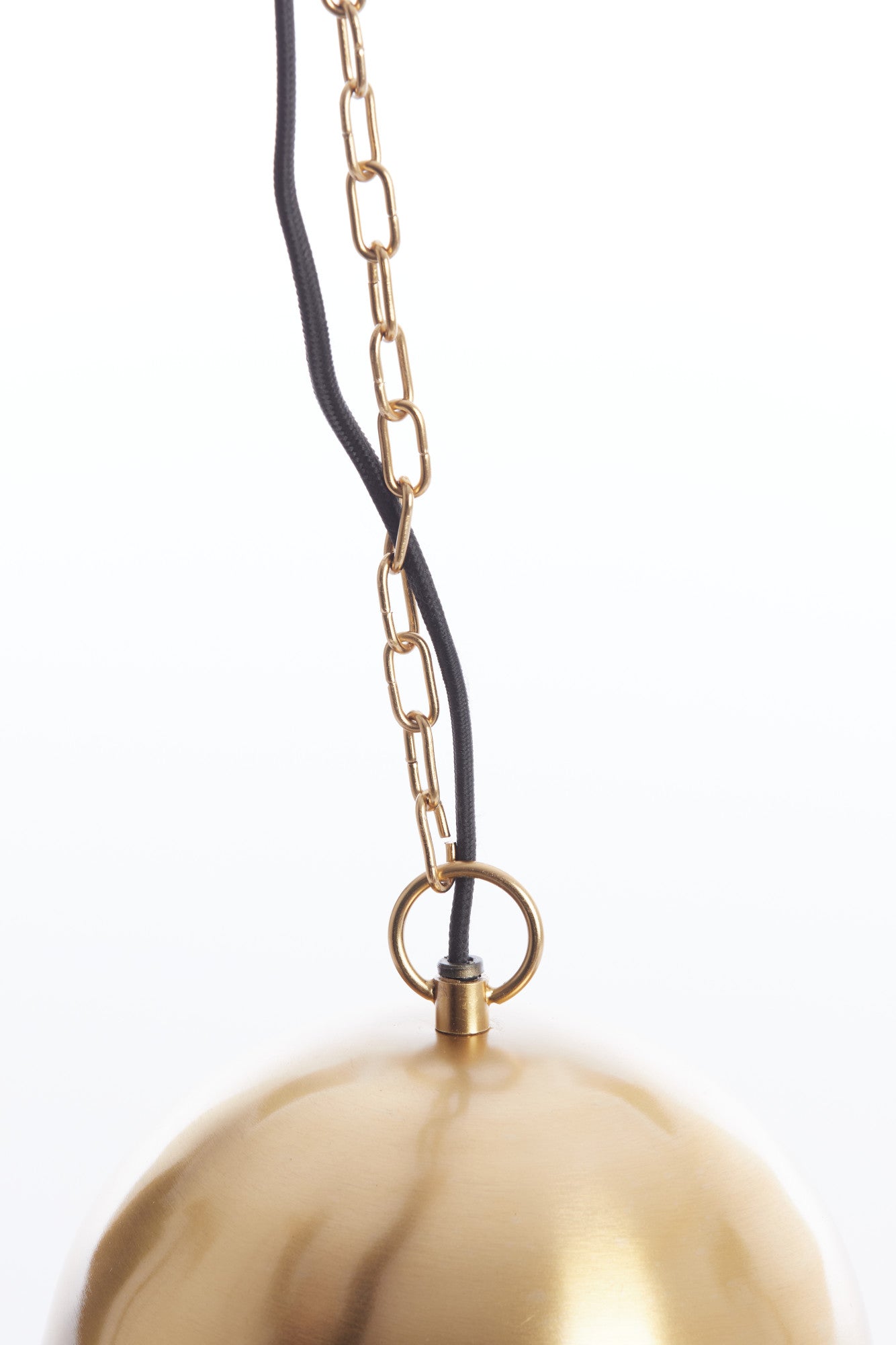 gouden-hanglamp-met-stoffen-kap-light-living-cetara-variant-image7