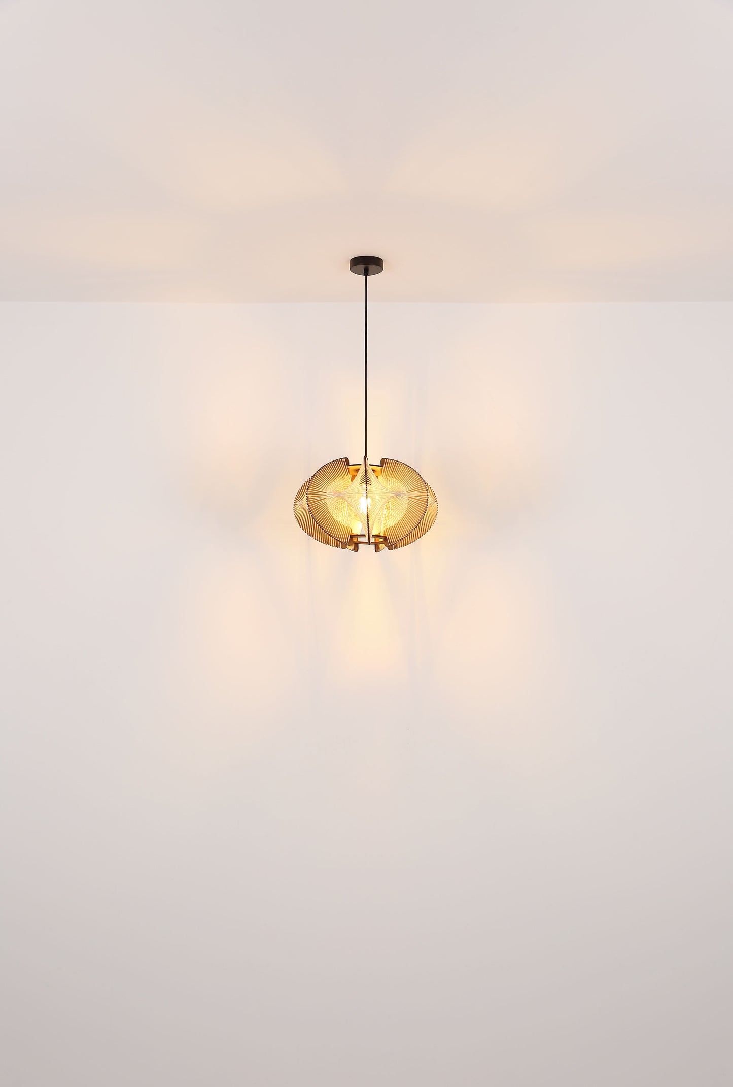 moderne-hanglamp-met-jute-en-houtlook-sakura-1-variant-image5