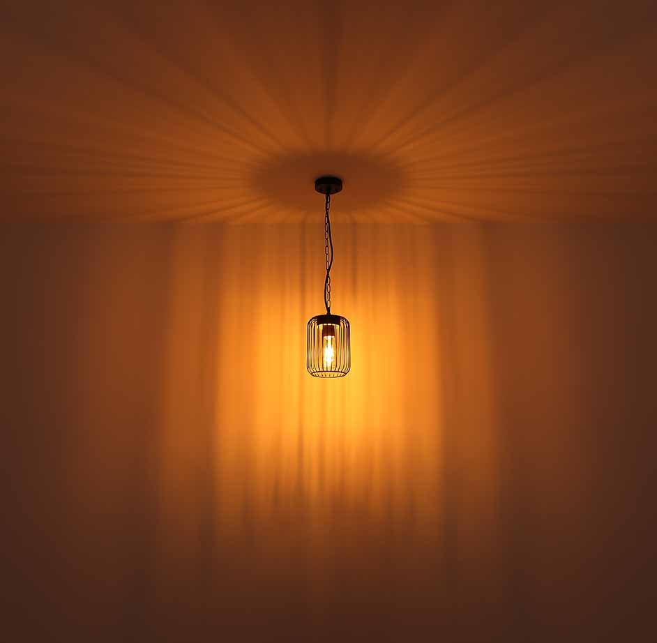 retro-zwarte-metalen-buitenlamp-globo-nina-variant-image3