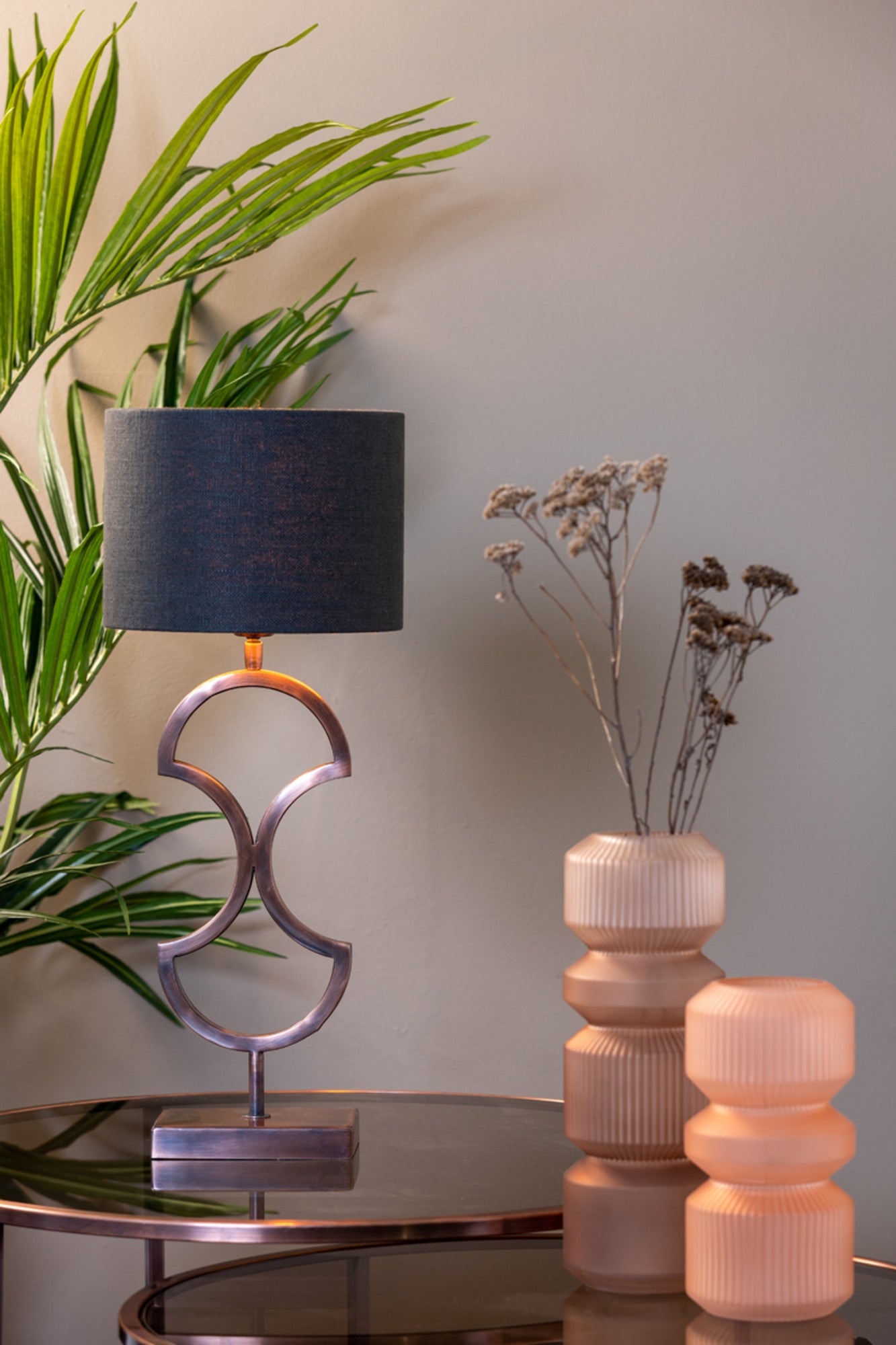 zwarte-cilindervormige-lampenkap-in-kleur-light-living-livigno-variant-image3