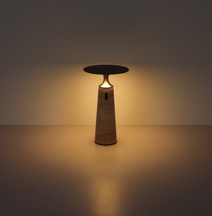 Grande lâmpada de mesa LED em travertino cinza – imagem 4