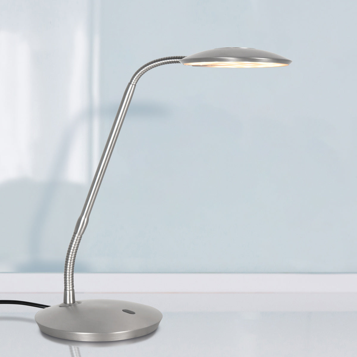 moderne-stalen-glazen-tafellamp-mexlite-eloi-variant-image3