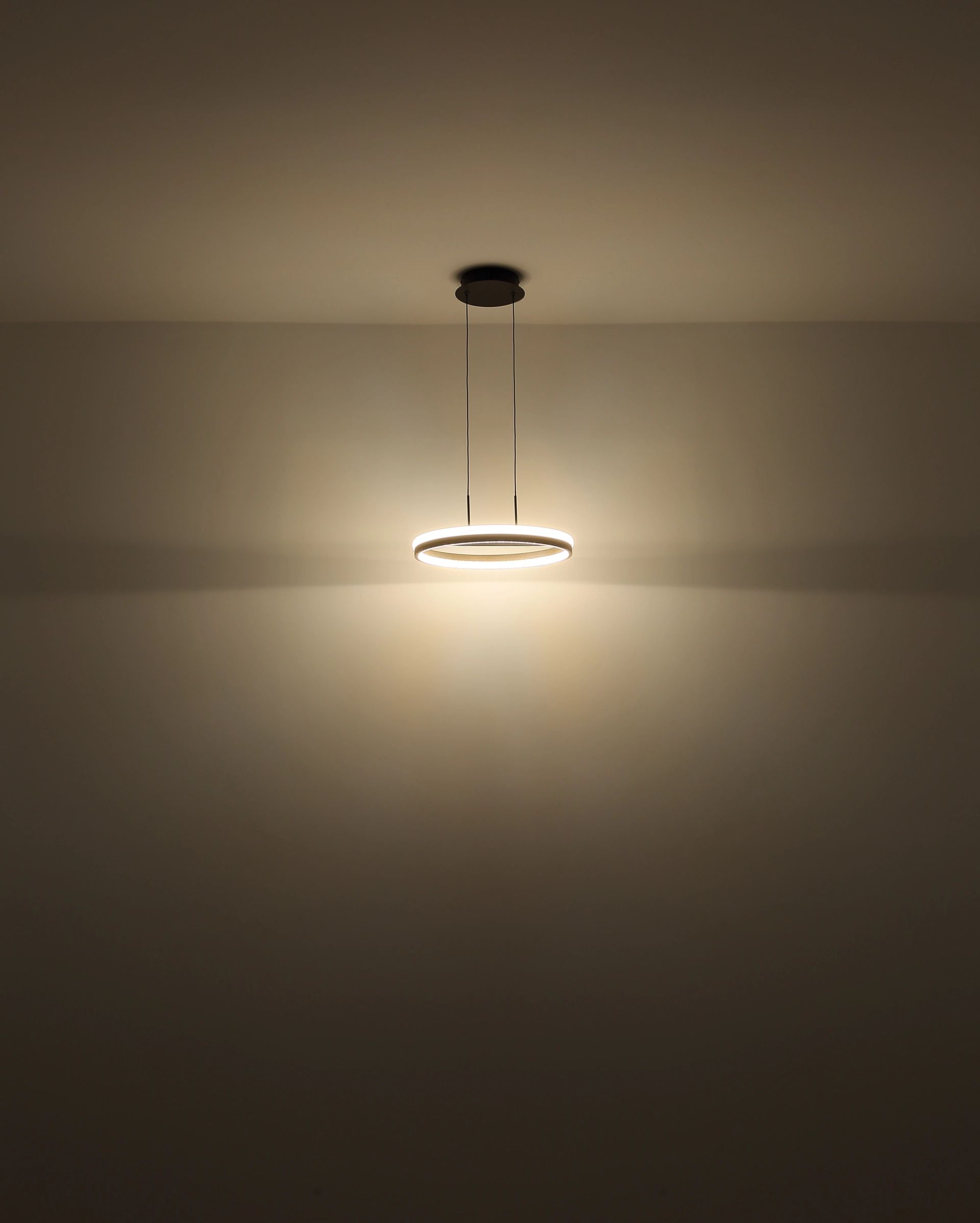 moderne-ronde-hanglamp-met-elegant-design-della-variant-image6