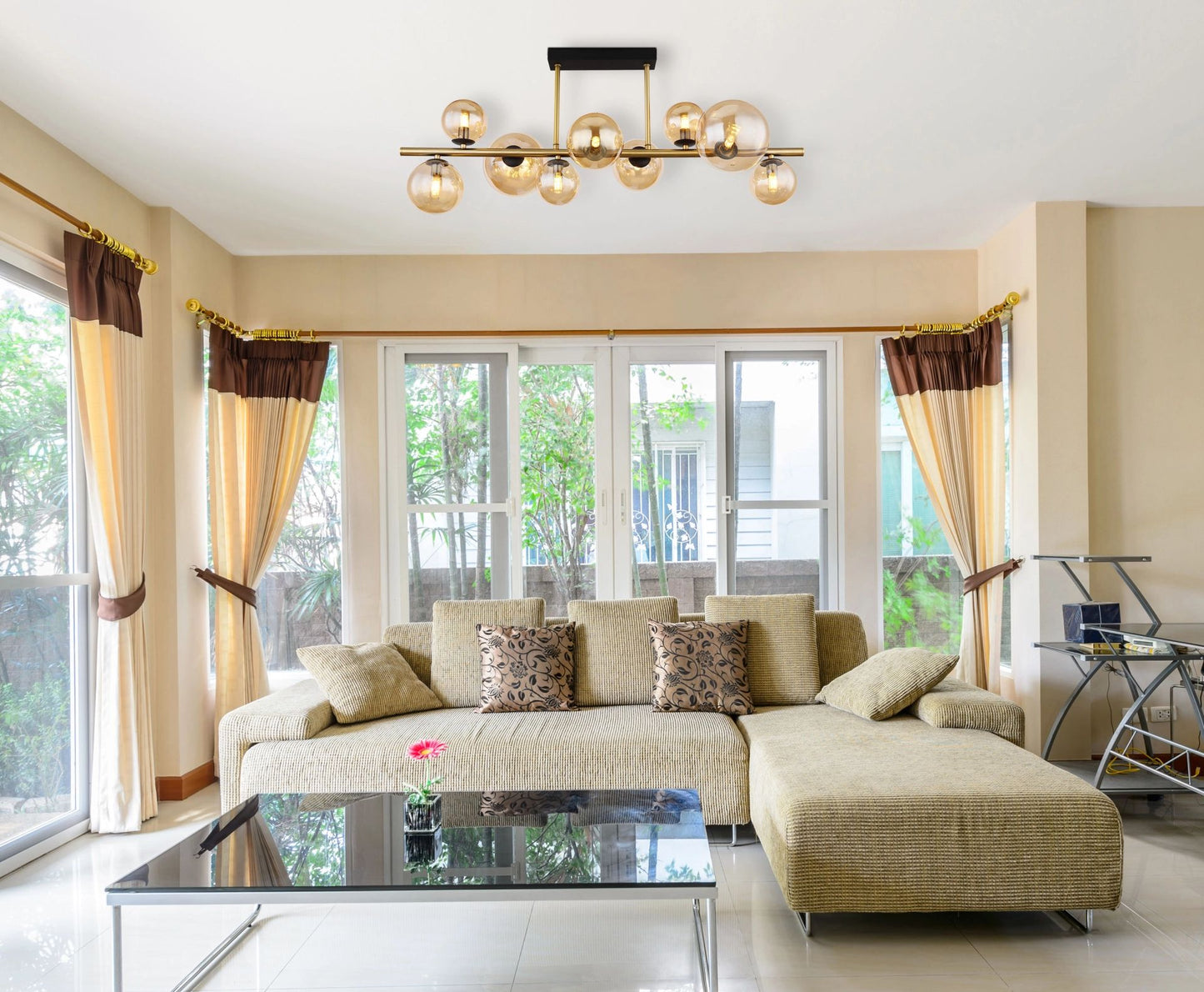 stijlvolle-plafondlamp-met-messing-glazen-kappen-riha-variant-image4