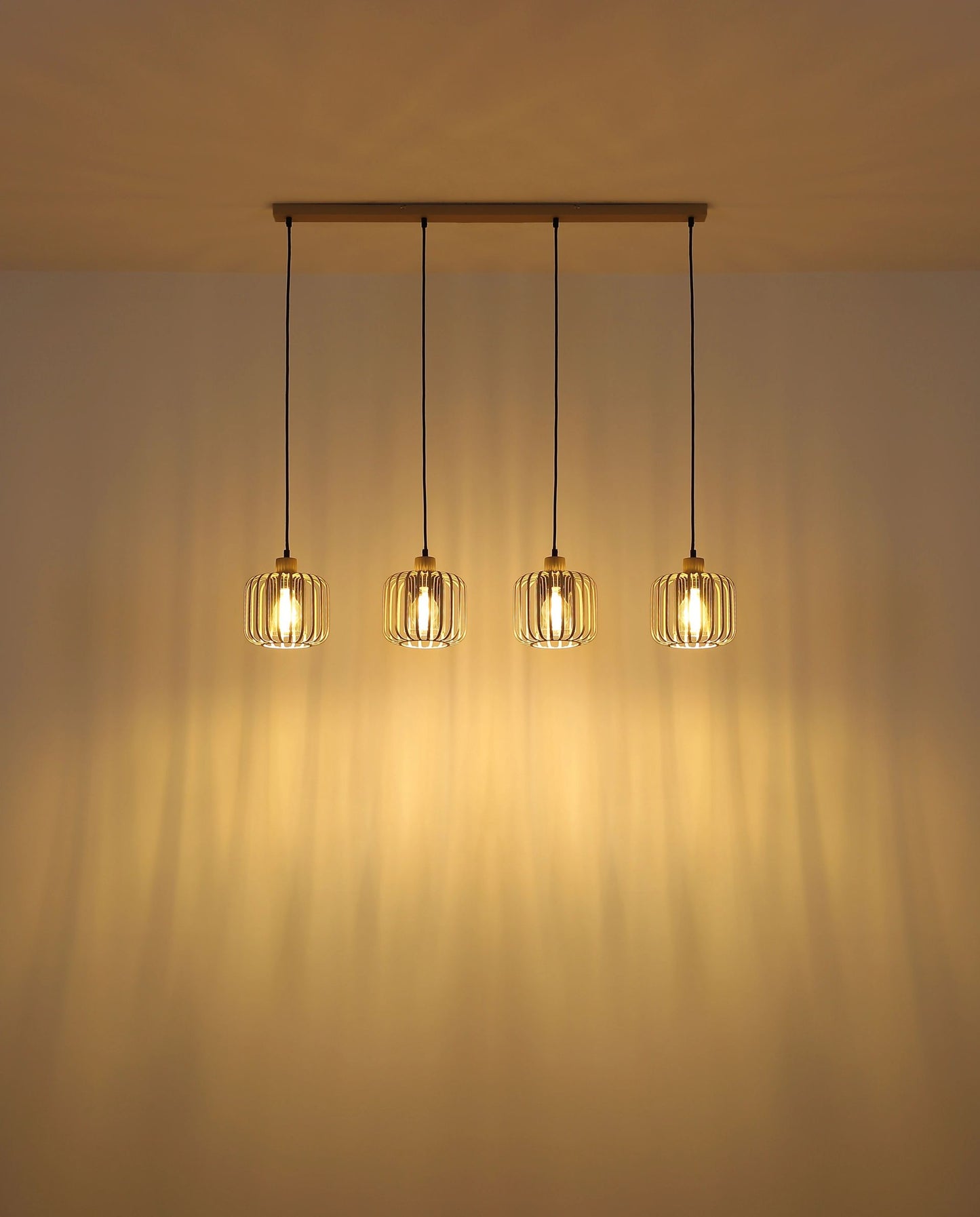 moderne-hanglamp-met-metalen-gaaslampenschermen-alfred-variant-image4