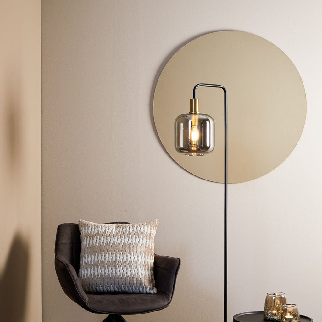 glazen-vloerlamp-metaal-zwart-light-living-lekar-ai-sfeer_image