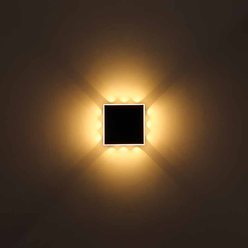 vierkante-metalen-design-wandlamp-zwart-globo-saidy-variant-image2