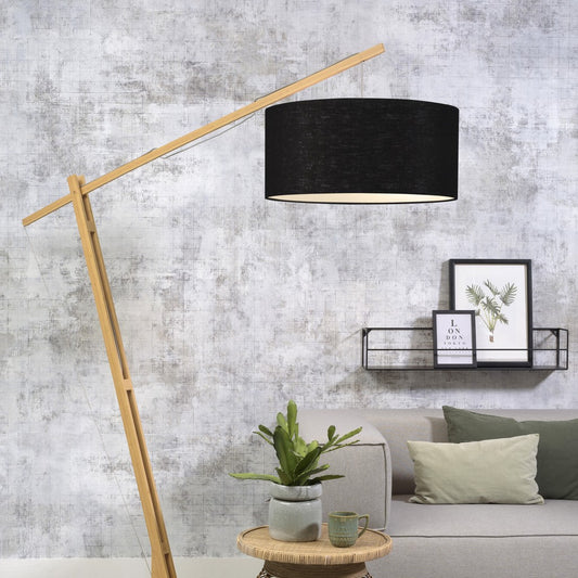bamboe-zwarte-scandinavische-vloerlamp-good-mojo-montblanc-ai-sfeer_image