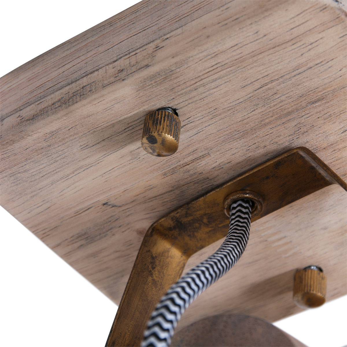 houten-plafondlamp-met-bronzen-kap-mexlite-gearwood-variant-image10