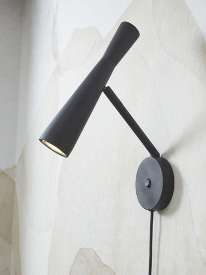 zwarte-metalen-retro-wandlamp-its-about-romi-bordeaux-variant-image3