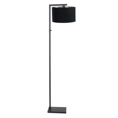 moderne-vloerlamp-met-zwarte-kap-steinhauer-stang-main-image