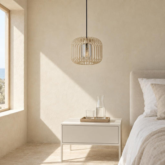 Lampă suspendată Alfred, bej, cu design modern – fotografie de ambient